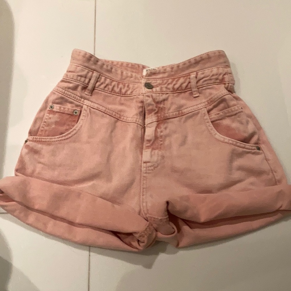 Pull and Bear pink shorts